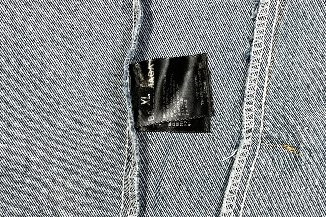 【BALENCIAGA公式旗艦店】バレンシアガ デニムジャケット ご好評に付き再入荷！