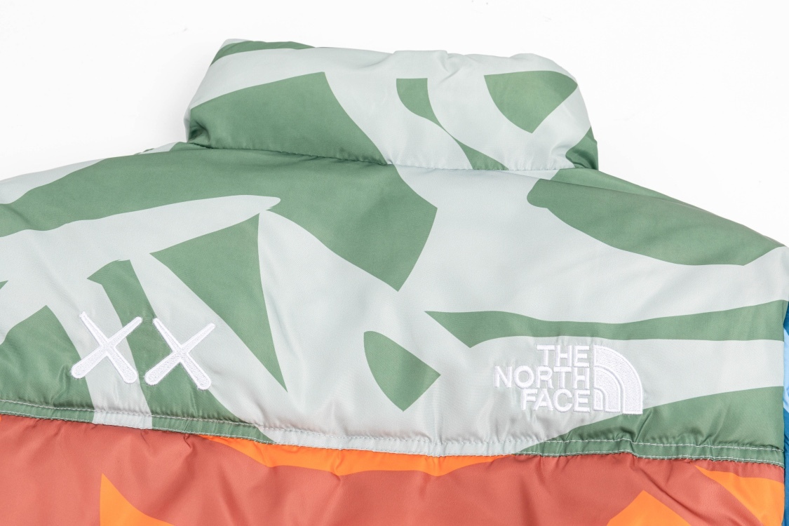 【The North Face 公式 旗艦店】ダウンジャケット ご好評に付き再入荷！