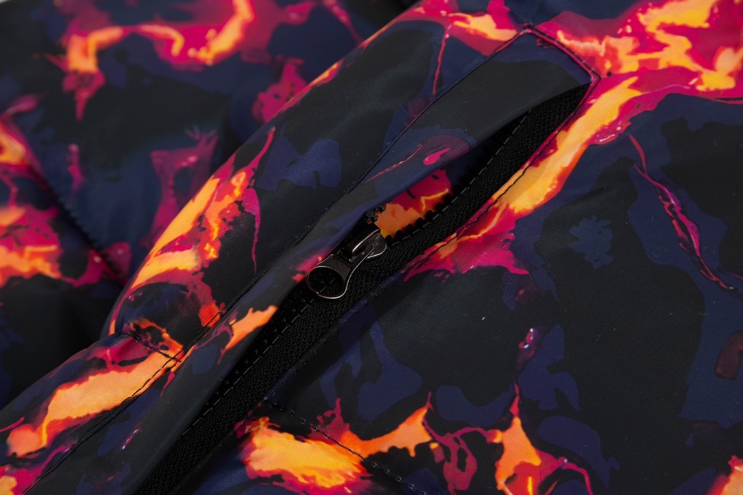 【The North Face 公式 旗艦店】ダウンジャケット ご好評に付き再入荷！