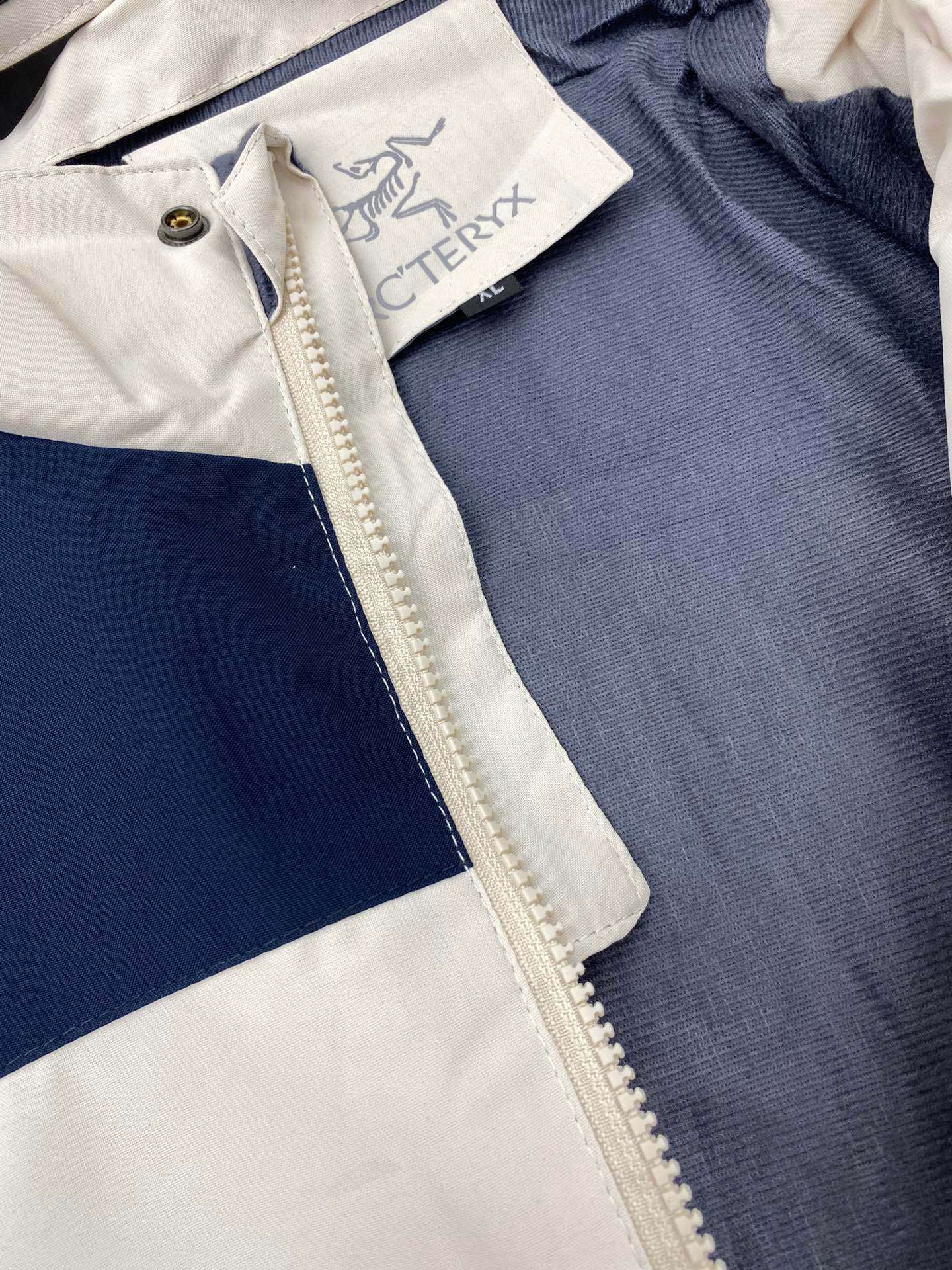 【ARC'TERYX旗艦店】ジャケット 男女兼用 ご好評に付き再入荷！