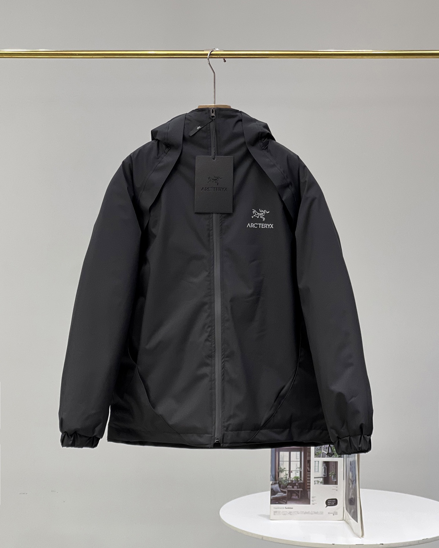 【ARC'TERYX旗艦店】ダウンジャケット ご好評に付き再入荷！