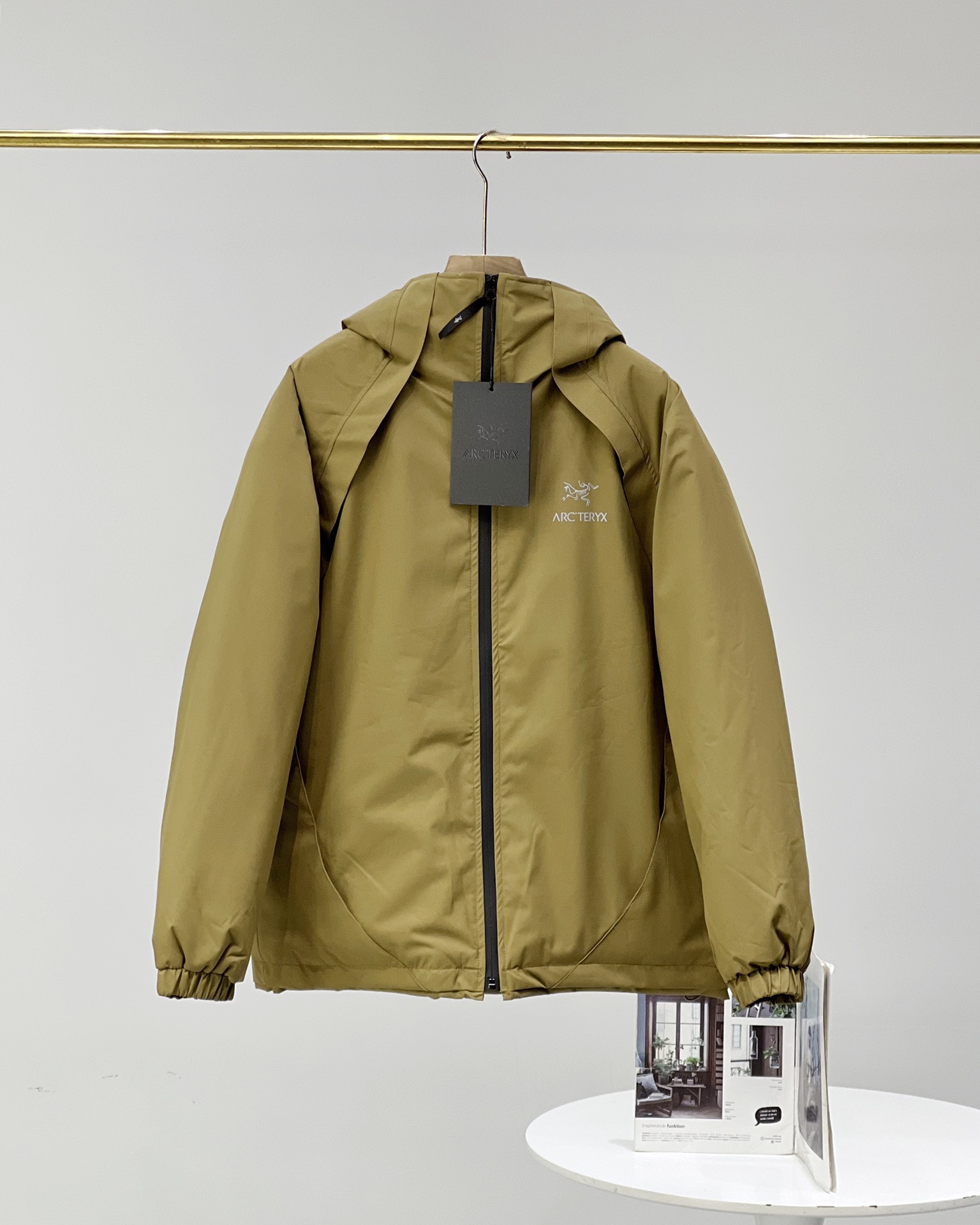 【ARC'TERYX旗艦店】ダウンジャケット ご好評に付き再入荷！