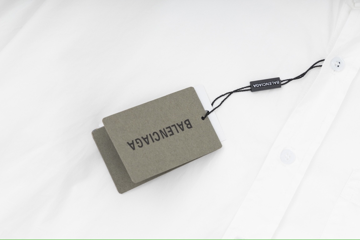 【BALENCIAGA旗艦店】（バレンシアガ）長袖シャツ、ご好評に付き再入荷！