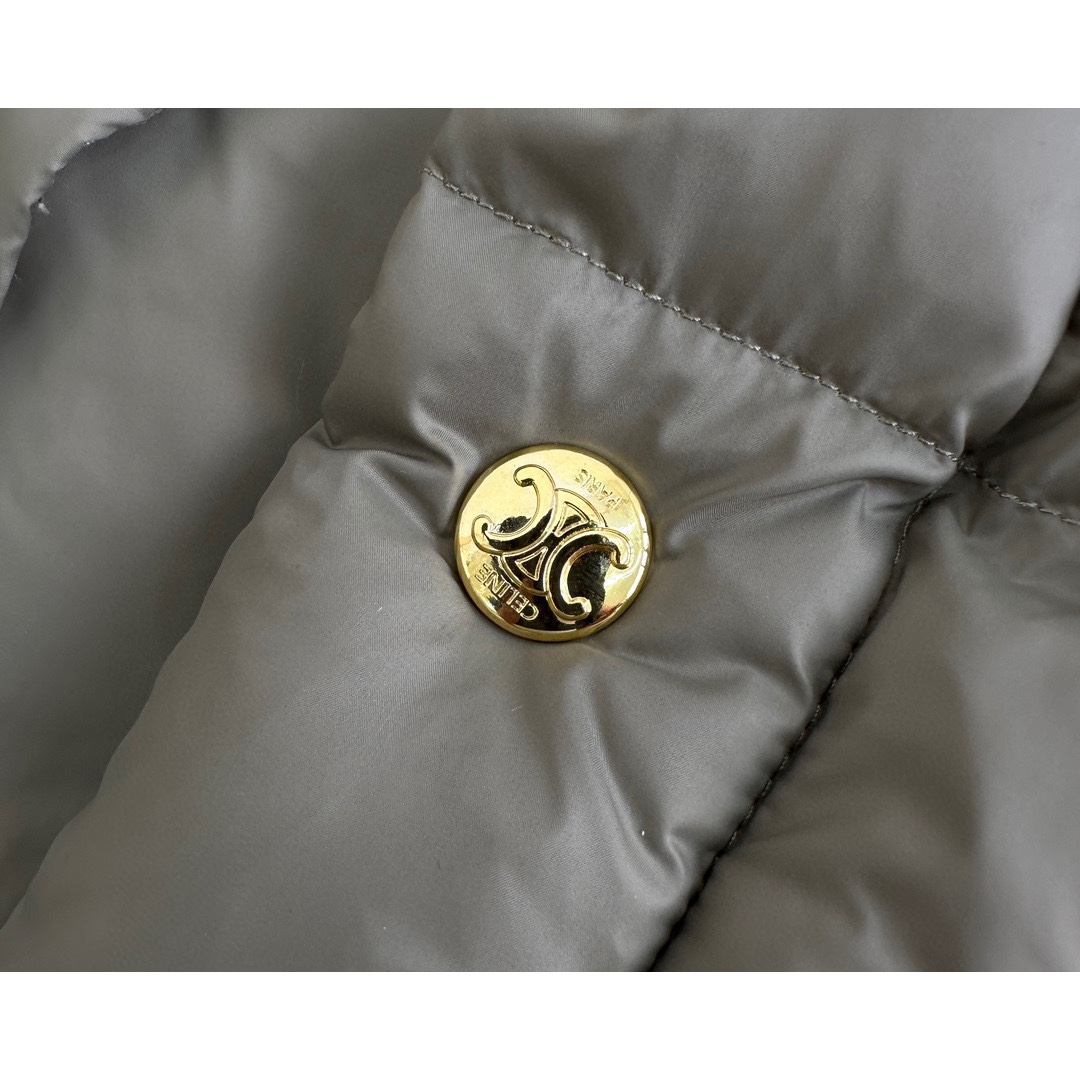 【CELINE公式旗艦店】セリーヌ ダウンベスト ご好評に付き再入荷！