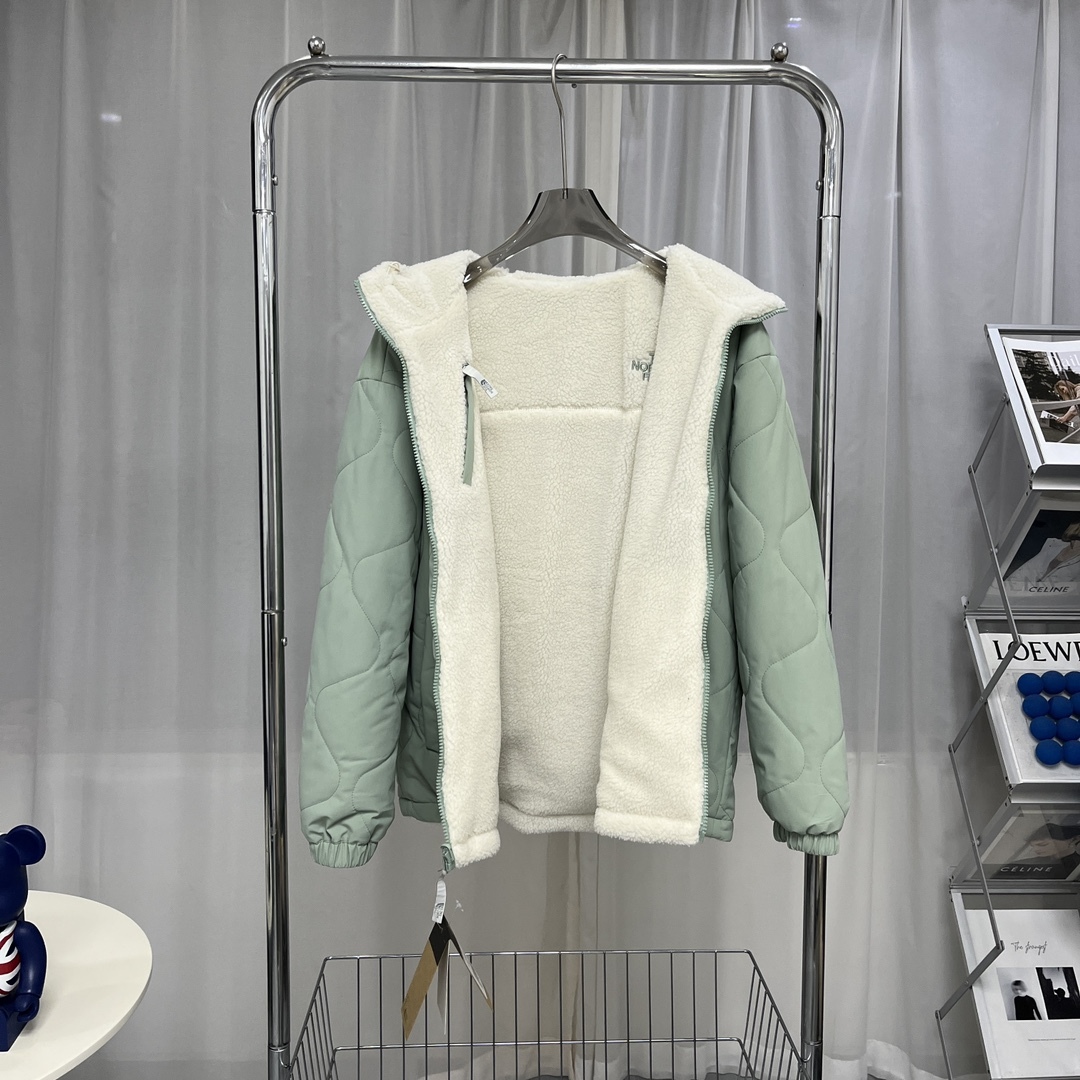 【The North Face 公式 旗艦店】リバーシブル ウールコート 男女兼用 ご好評に付き再入荷！