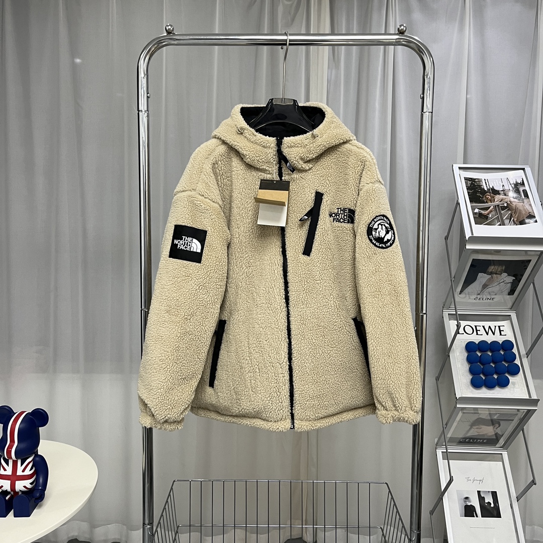 【The North Face 公式 旗艦店】リバーシブル ウールコート 男女兼用 ご好評に付き再入荷！
