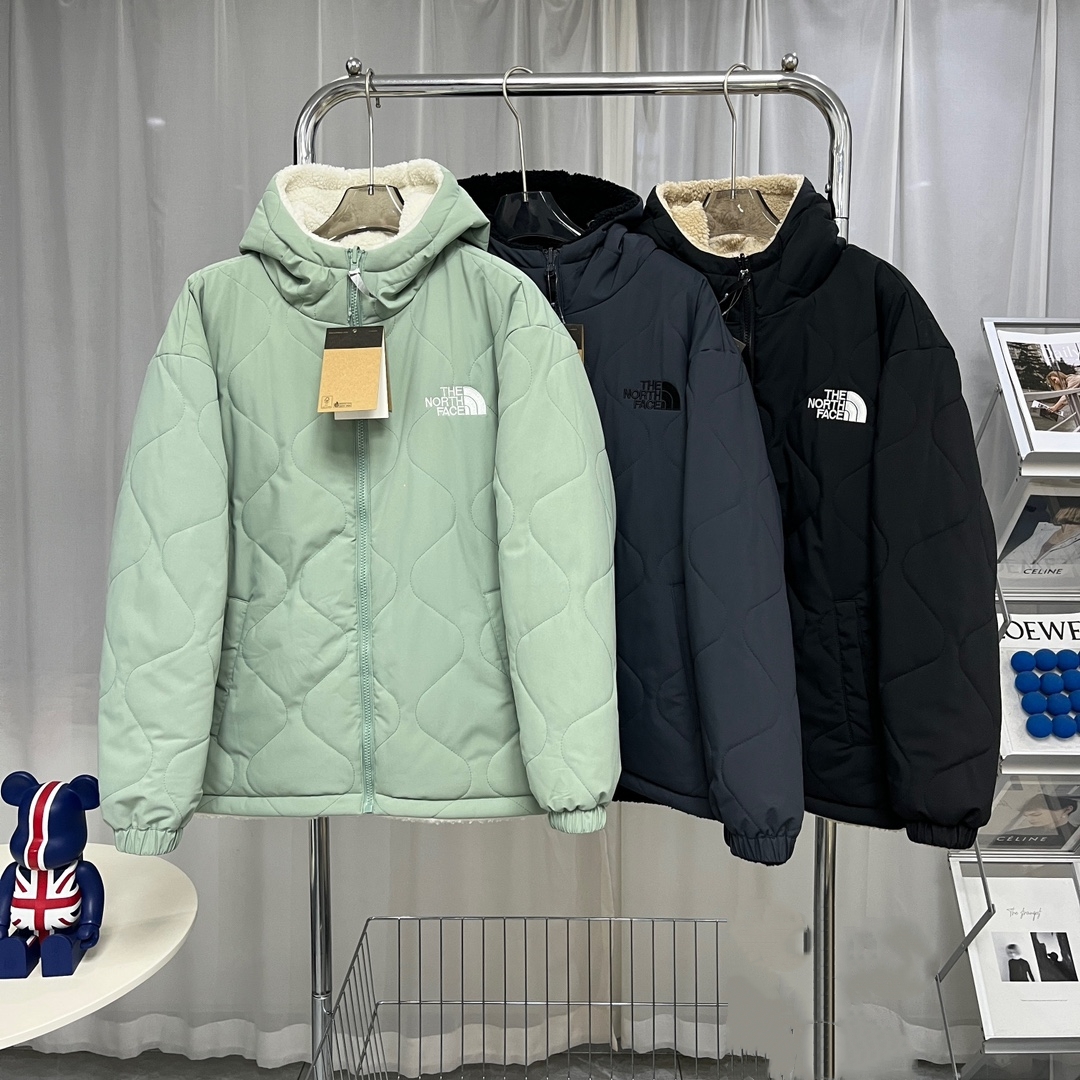 【The North Face 公式 旗艦店】リバーシブル ウールコート 男女兼用 ご好評に付き再入荷！