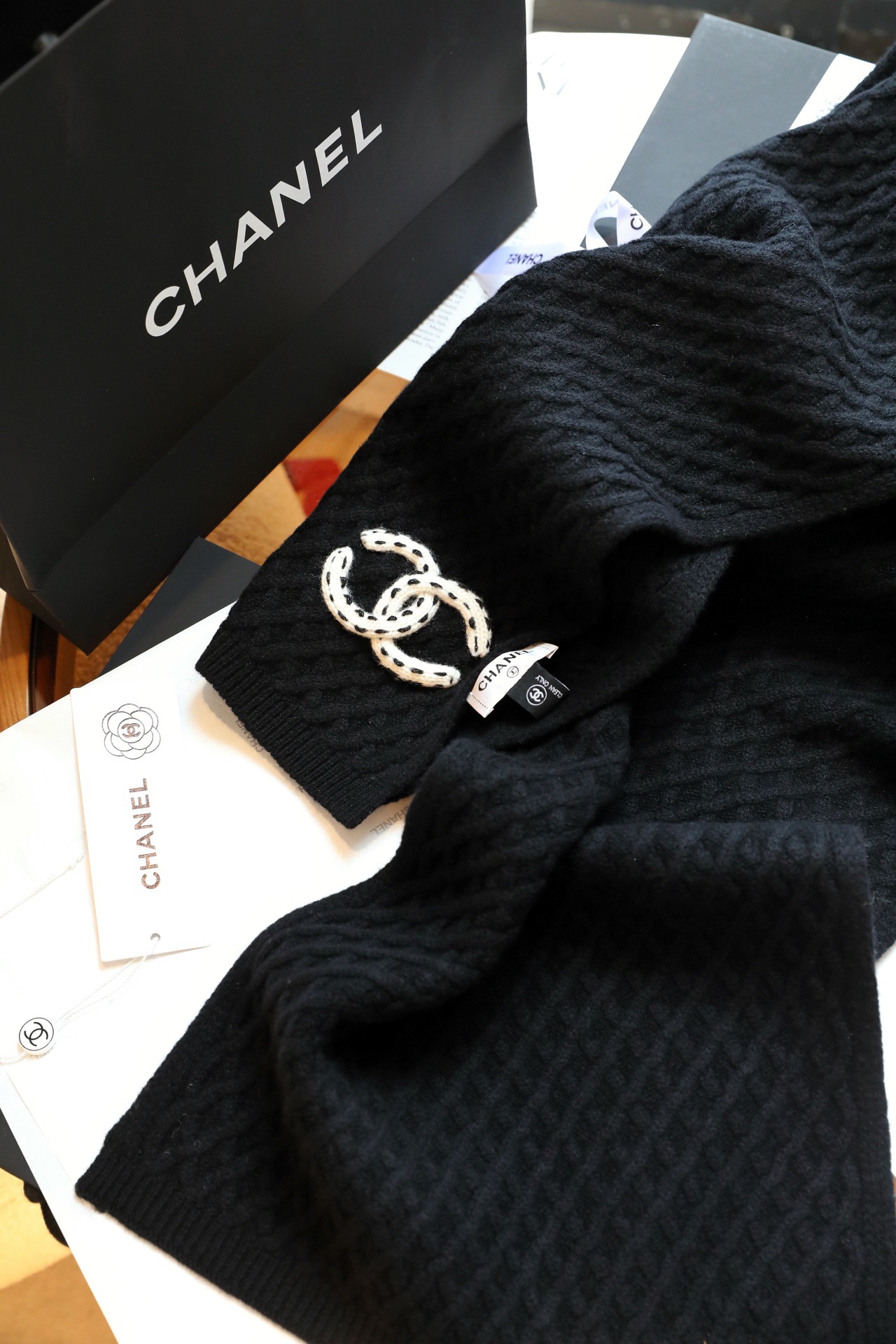 【CHANEL公式旗艦店】シャネル スカーフ 限定発売 送料無料