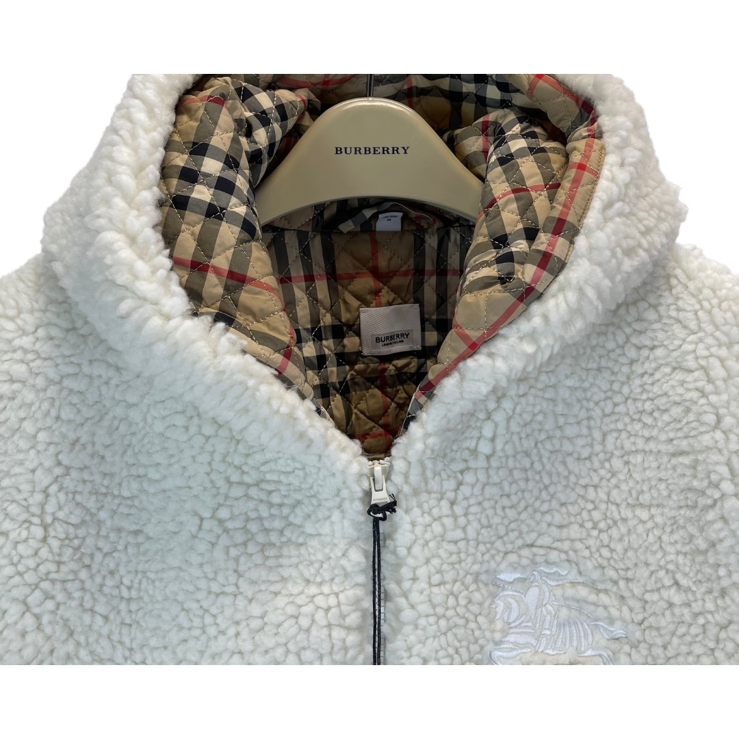 【BURBERRY旗艦店】バーバリー ウールダウンジャケット ご好評に付き再入荷！