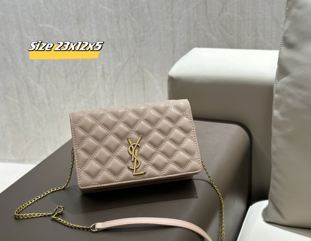 【SAINT LAURENT】【大人気定番商品♪】イヴサンローラン 3点セット