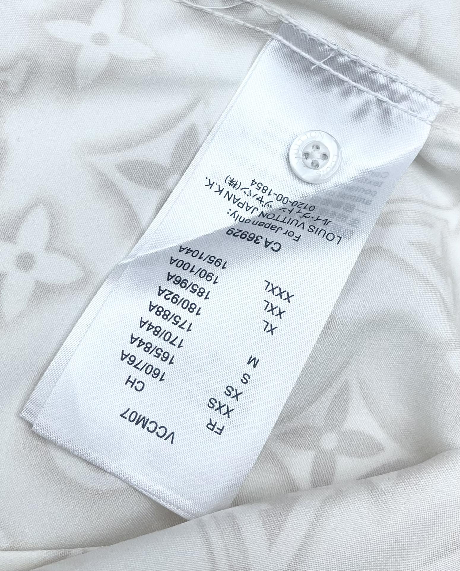 【Louis Vuitton 】（ルイヴィトン）長袖シャツ、ご好評に付き再入荷！