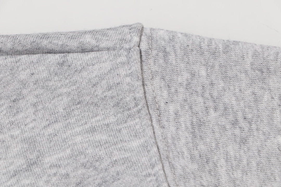 【CELINE旗艦店】パーカー★男女兼用★ご好評に付き再入荷！