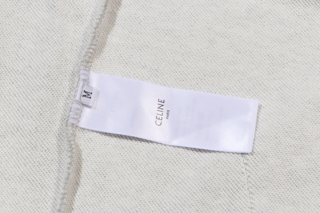 【CELINE旗艦店】パーカー★男女兼用★ご好評に付き再入荷！