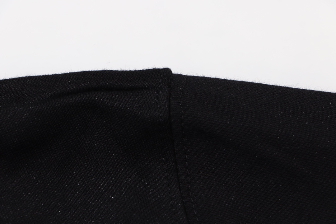 【CELINE旗艦店】パーカー★男女兼用★ご好評に付き再入荷！