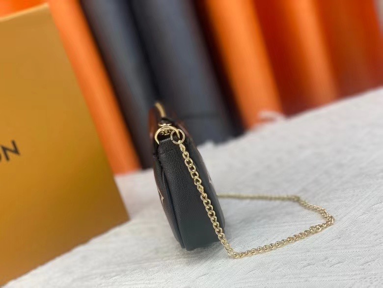 LOUIS VUITTON ルイヴィトン MINI POCHETTE ACCESSOIRES M80501