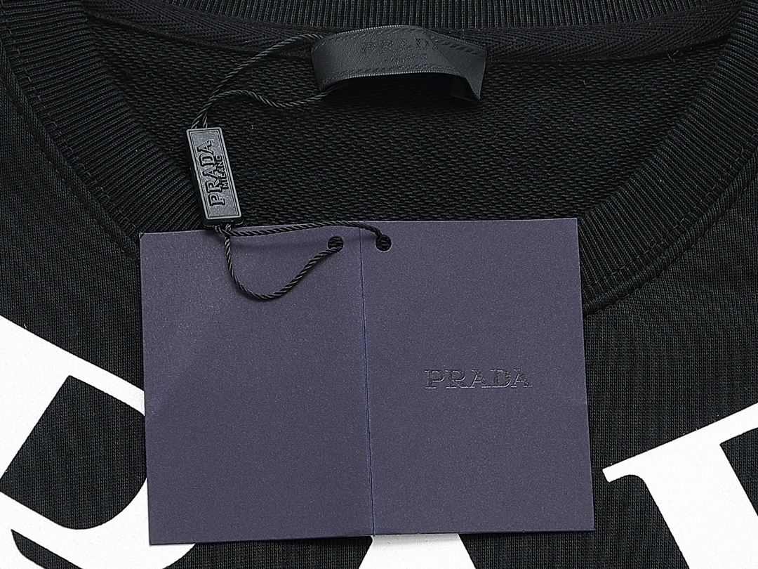 【Prada】( プラダ ) 男女兼用、ご好評に付き再入荷！