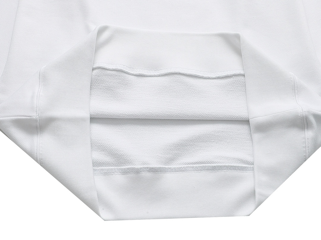 【Prada】( プラダ ) 男女兼用、ご好評に付き再入荷！