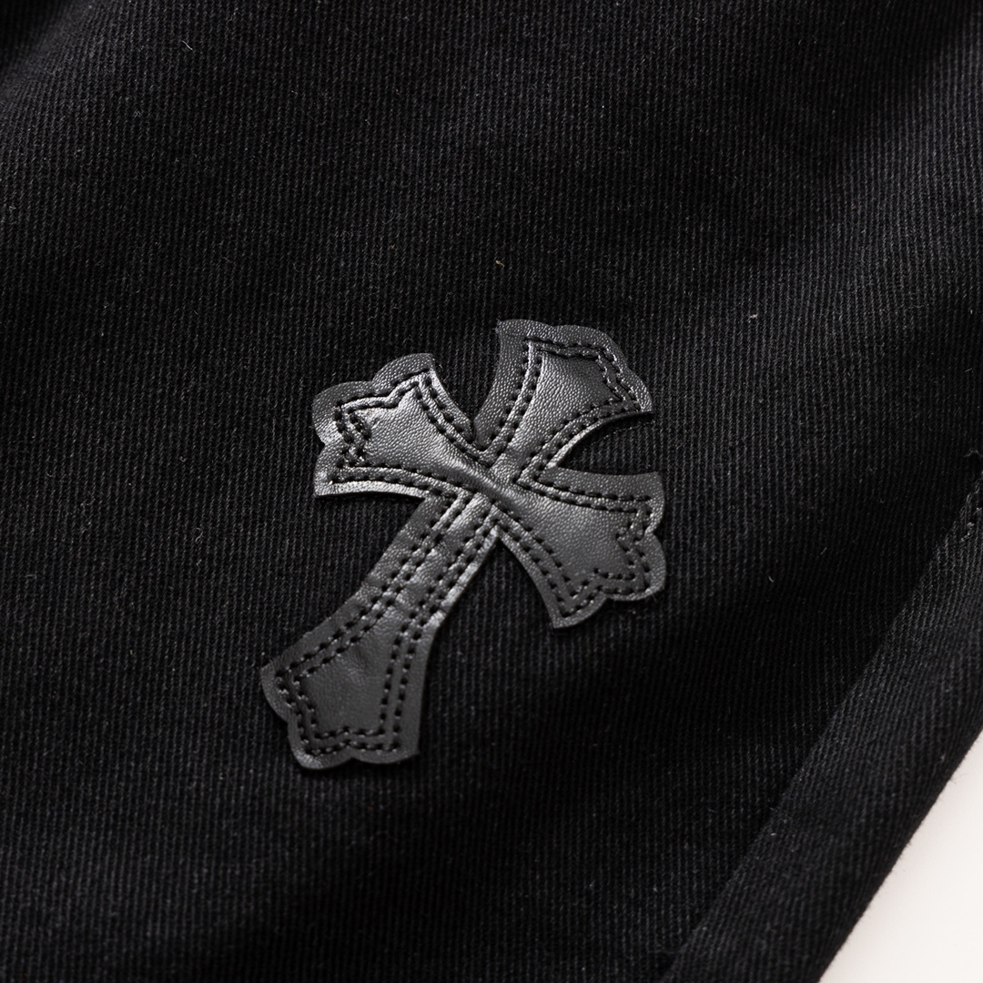 【CHROME HEARTS 公式旗艦店】クロムハーツ ジーパン、ご好評に付き再入荷！