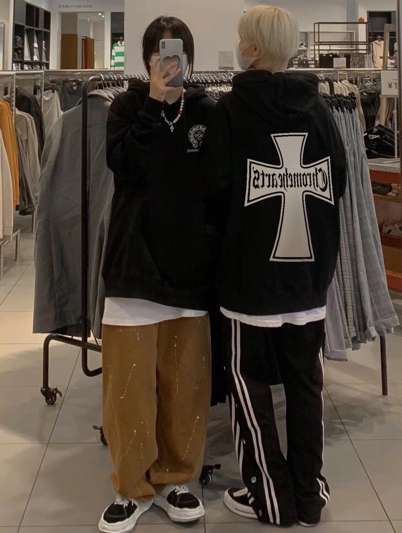 【CHROME HEARTS】クロムハーツ パーカー 男女兼用、ご好評に付き再入荷！