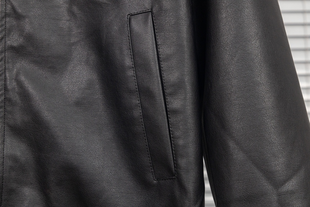 【PRADA旗艦店】プラダ ジャケット ご好評に付き再入荷！