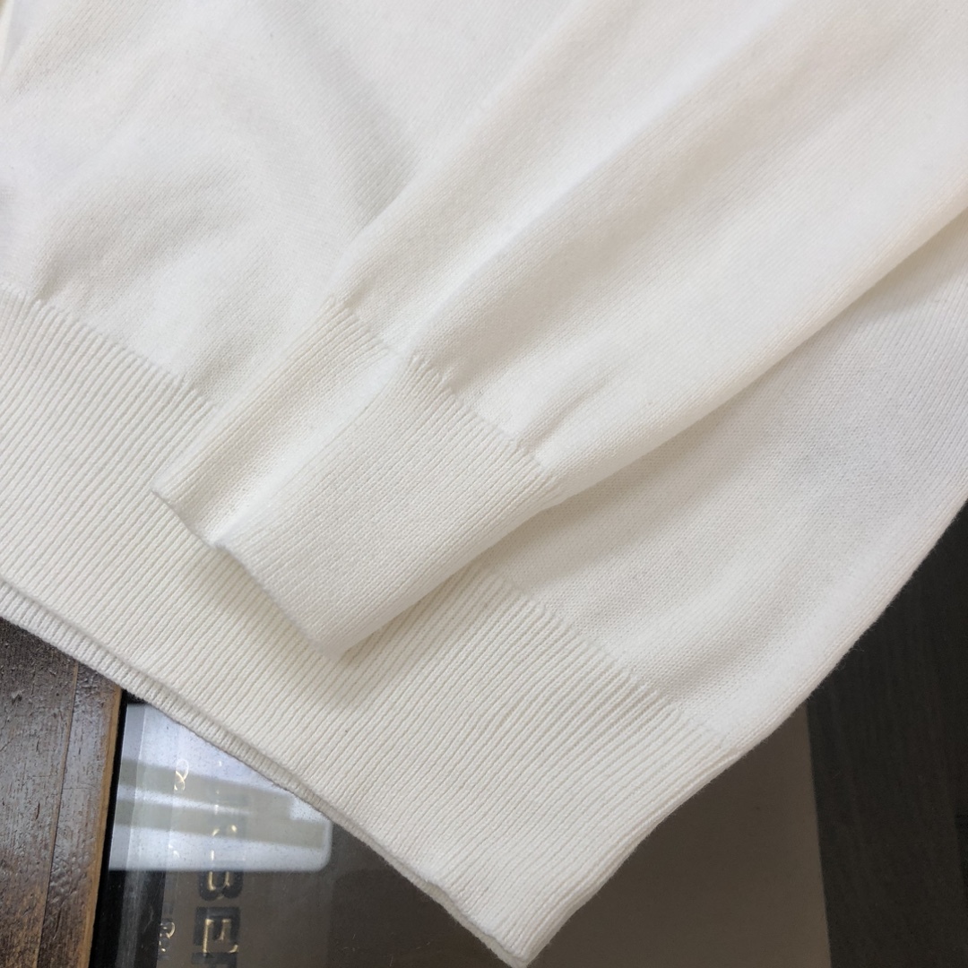 ★人気★【STONE ISLAND旗艦店】★ニットセーター★ 