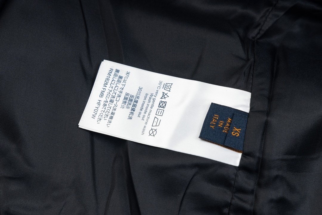 【LOUIS VUITTON旗艦店】ルイヴィトン ジャケット ご好評に付き再入荷！