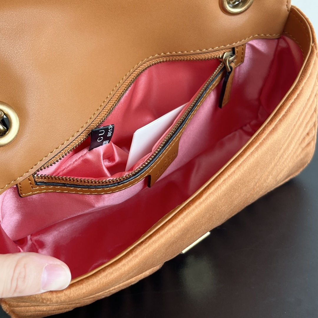 【GUCCI公式旗艦店】グッチ GG MARMONT ビロード チェーンバッグ