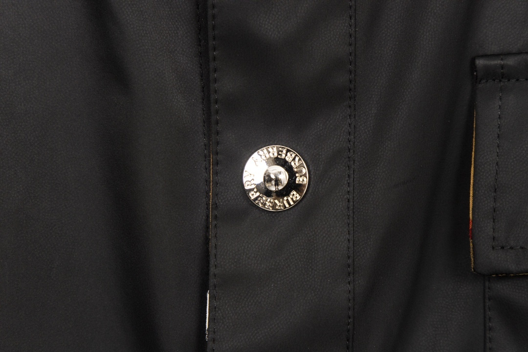 【BURBERRY旗艦店】バーバリー ジャケット 、ご好評に付き再入荷！