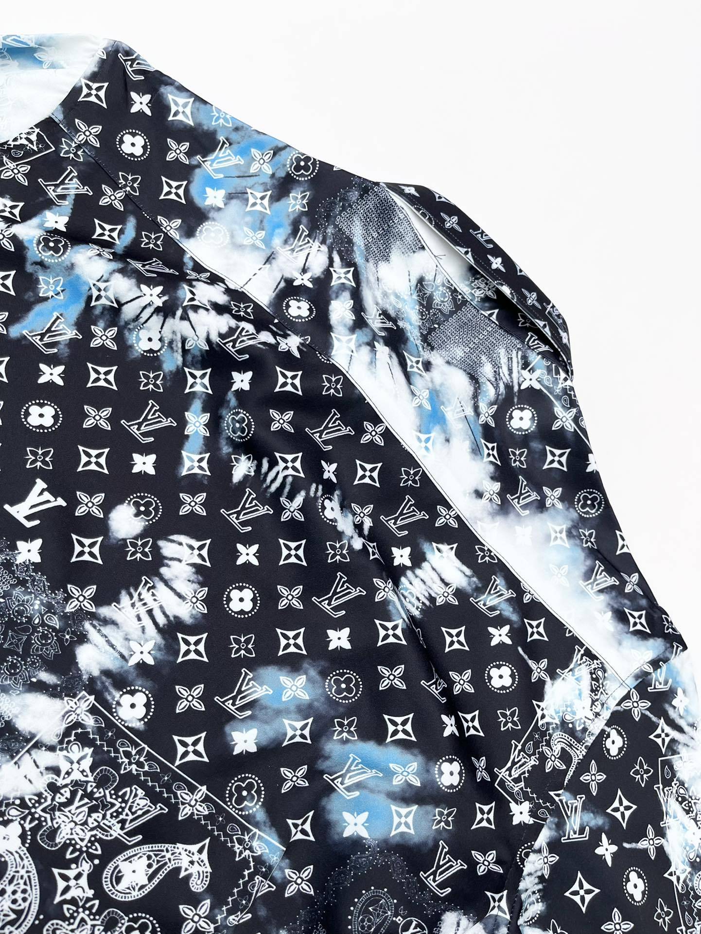 【Louis Vuitton 】（ルイヴィトン）長袖シャツ、ご好評に付き再入荷！