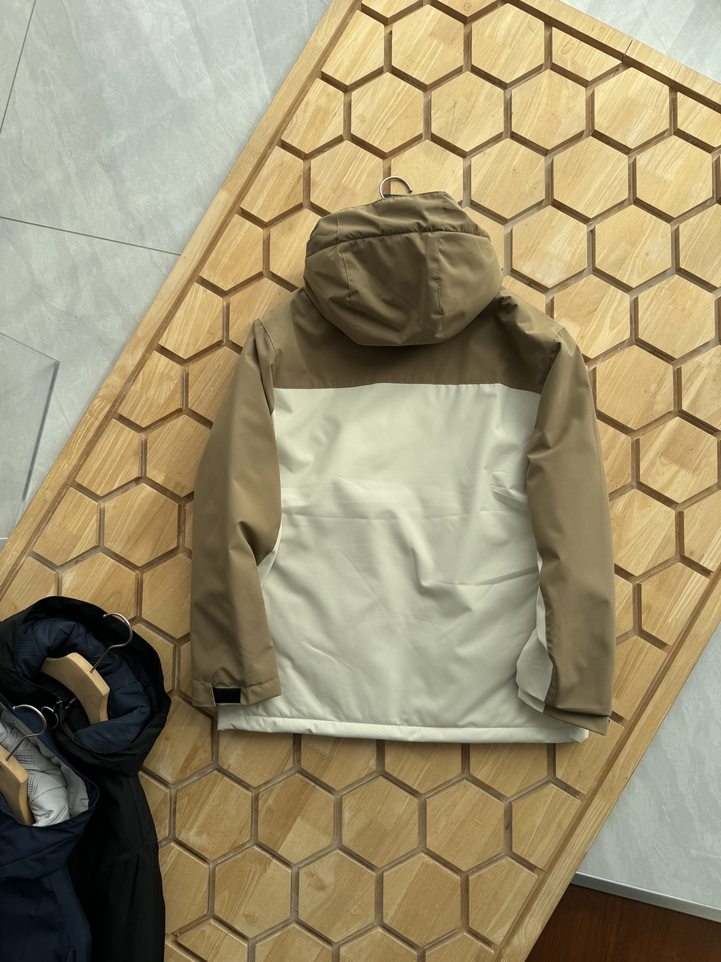 【ARC'TERYX旗艦店】秋冬ジャケット 男女兼用 ご好評に付き再入荷！