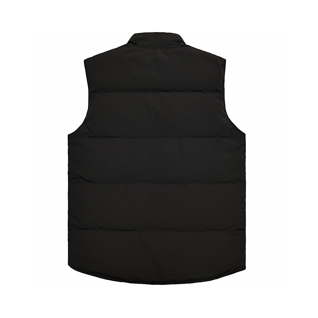 【Canada Goose 公式 旗艦店】ダウンベスト、ご好評に付き再入荷！