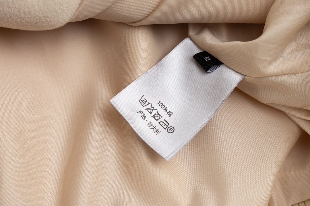 【DIOR公式旗艦店】ディオール ジャケット ご好評に付き再入荷！