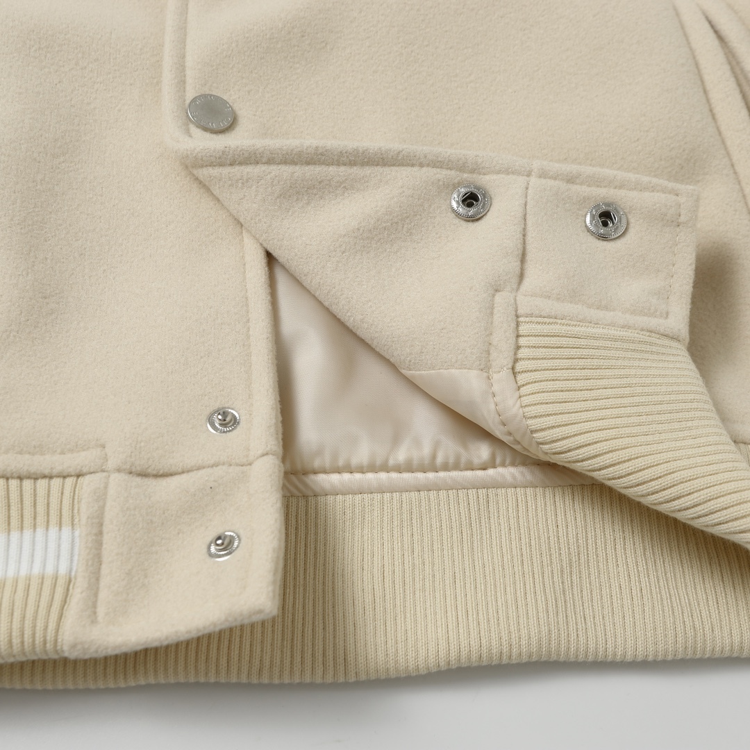 【OFF-WHITE旗艦店】野球服 ジャケット 、ご好評に付き再入荷！