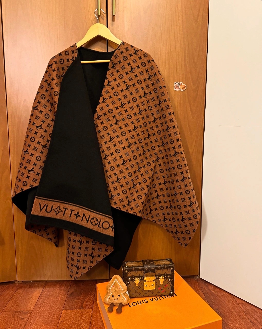 【LOUIS VUITTON旗艦店】ルイヴィトン マント ショール ご好評に付き再入荷！