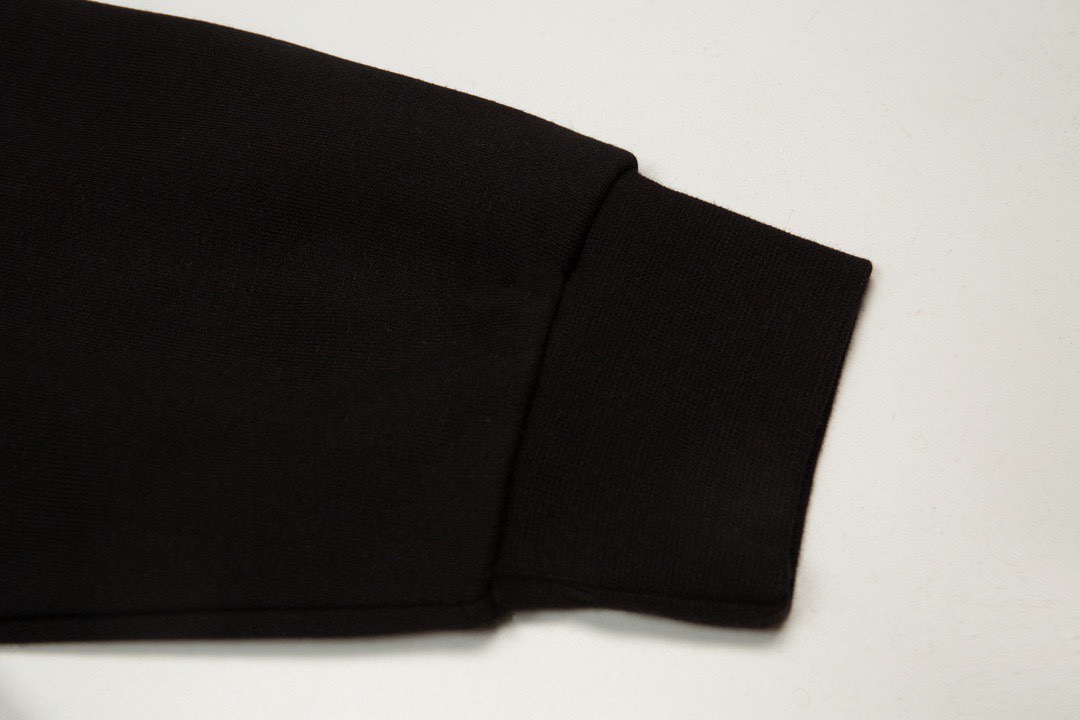 【CHROME HEARTS】クロムハーツ パーカー 男女兼用、ご好評に付き再入荷！