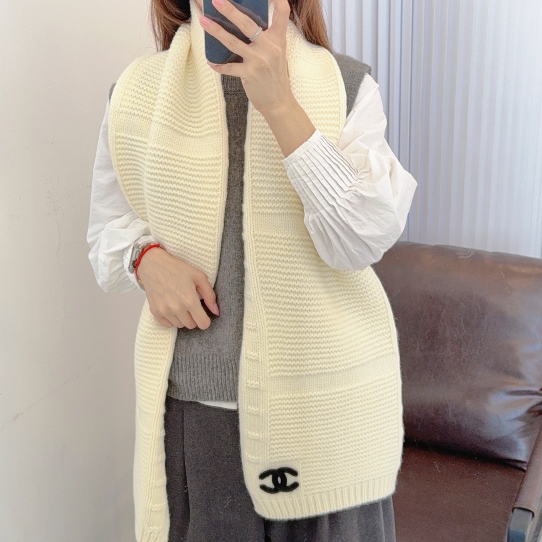 【CHANEL公式旗艦店】シャネル スカーフ 限定発売 送料無料