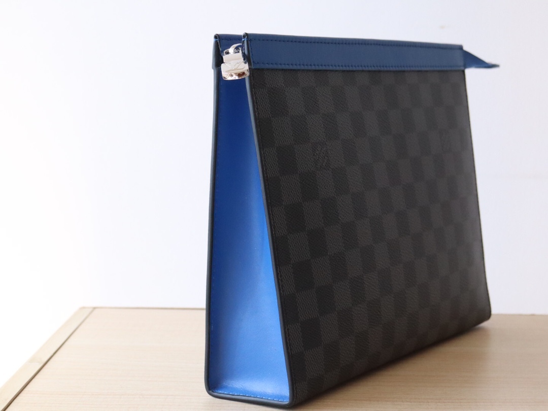 LOUIS VUITTON ルイヴィトン Pochette Voyage MM クラッチバッグ N00088