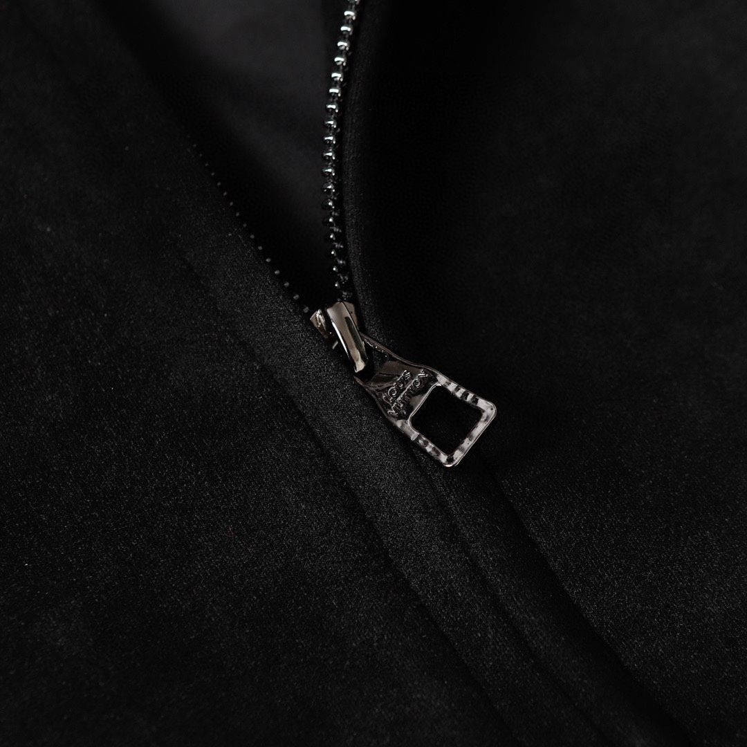 【Louis Vuitton公式旗艦店】ルイヴィトン ジャケット 、ご好評に付き再入荷！