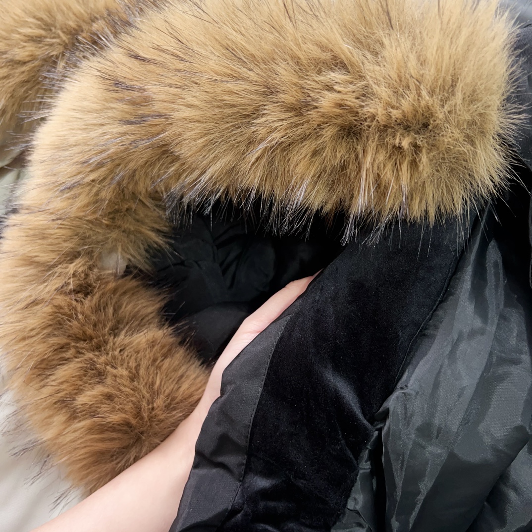 【CANADA GOOSE旗艦店】ダウンジャケット 男女兼用、ご好評に付き再入荷！