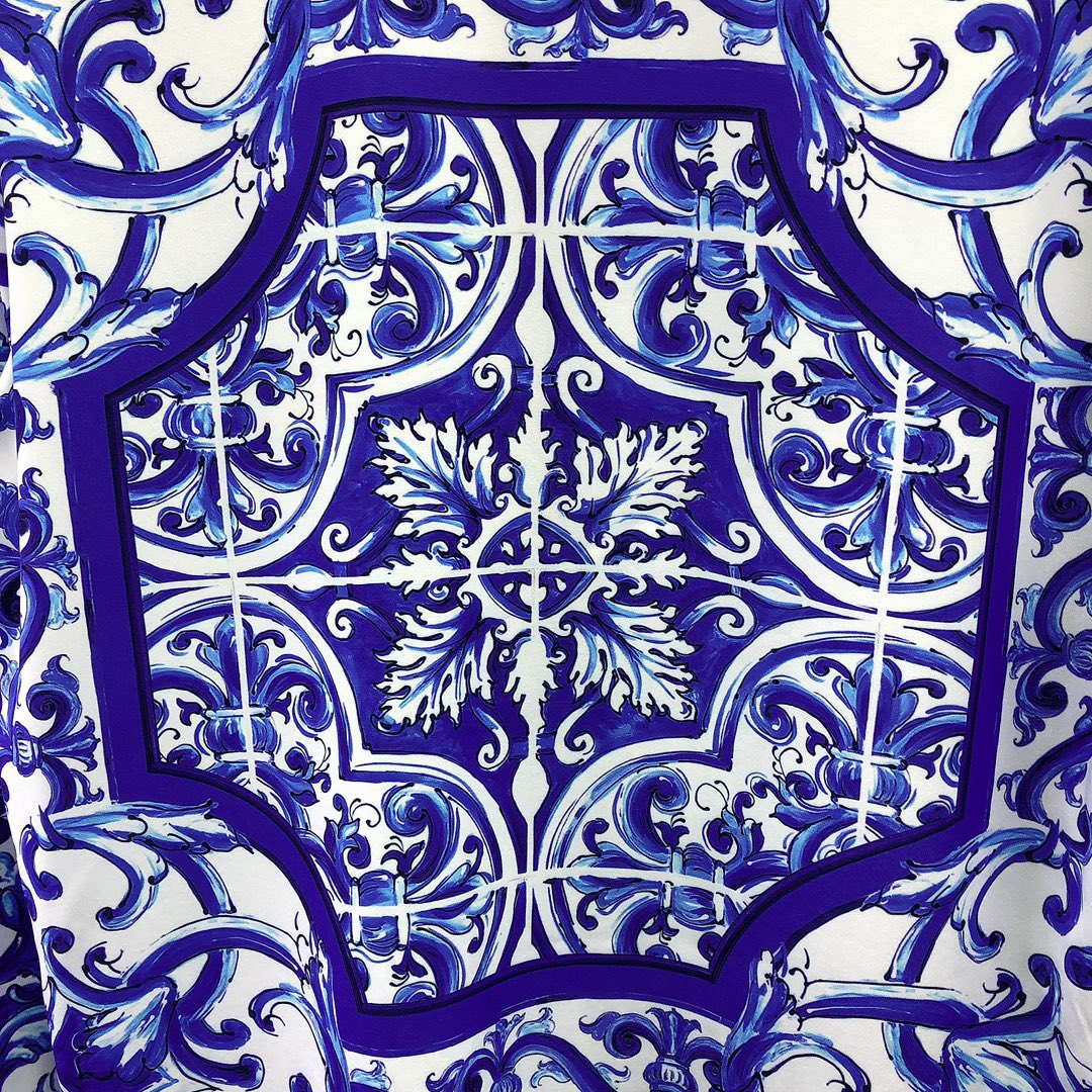 【Dolce&Gabbana旗艦店】長袖シャツ、ご好評に付き再入荷！