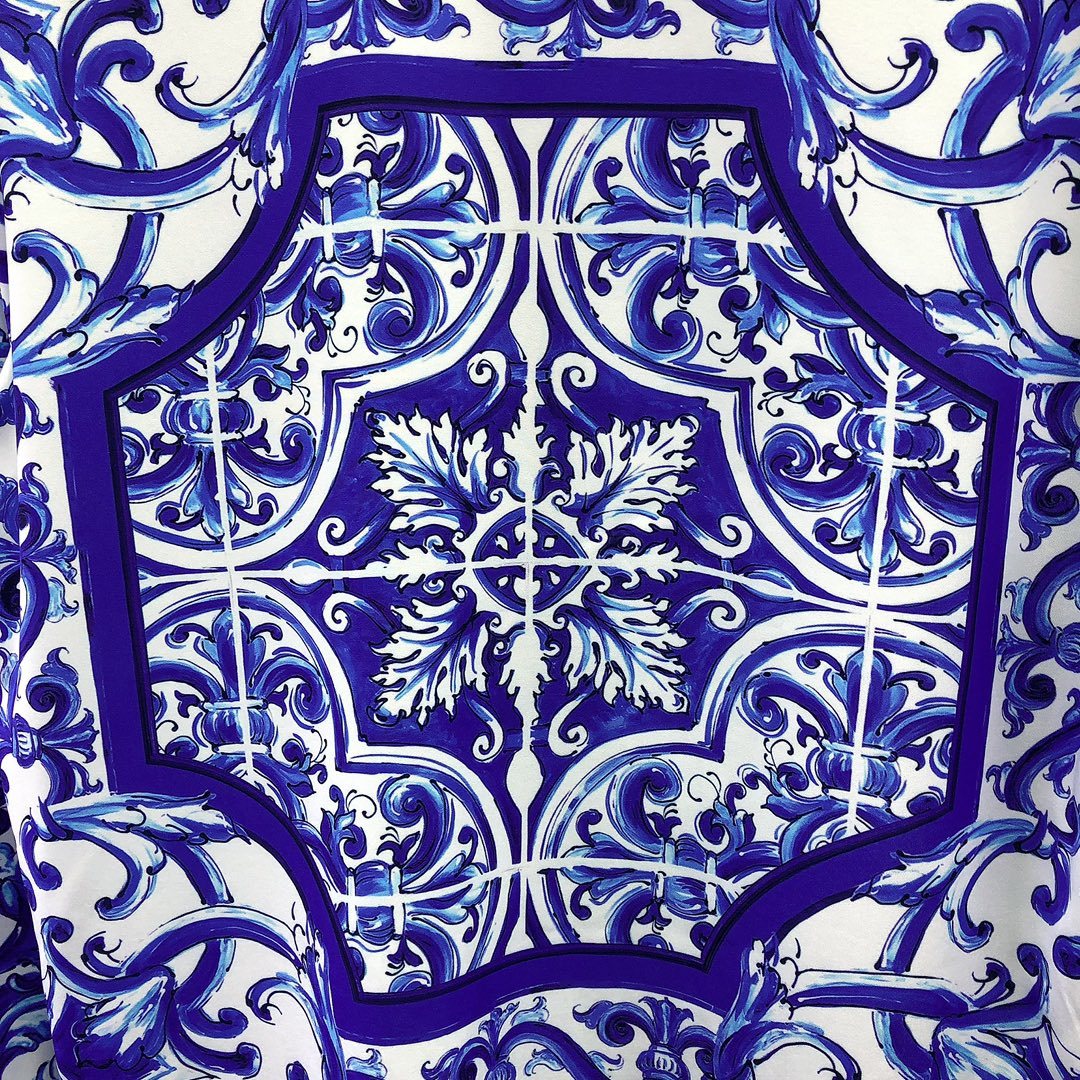 【Dolce&Gabbana旗艦店】長袖シャツ、ご好評に付き再入荷！