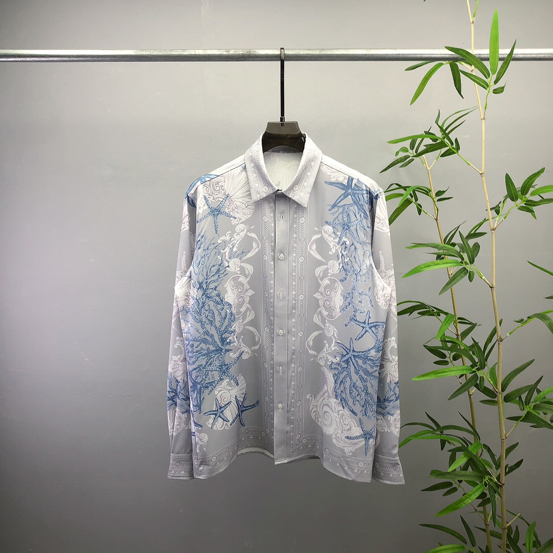 【VERSACE旗艦店】（ヴェルサーチ）長袖シャツ、ご好評に付き再入荷！