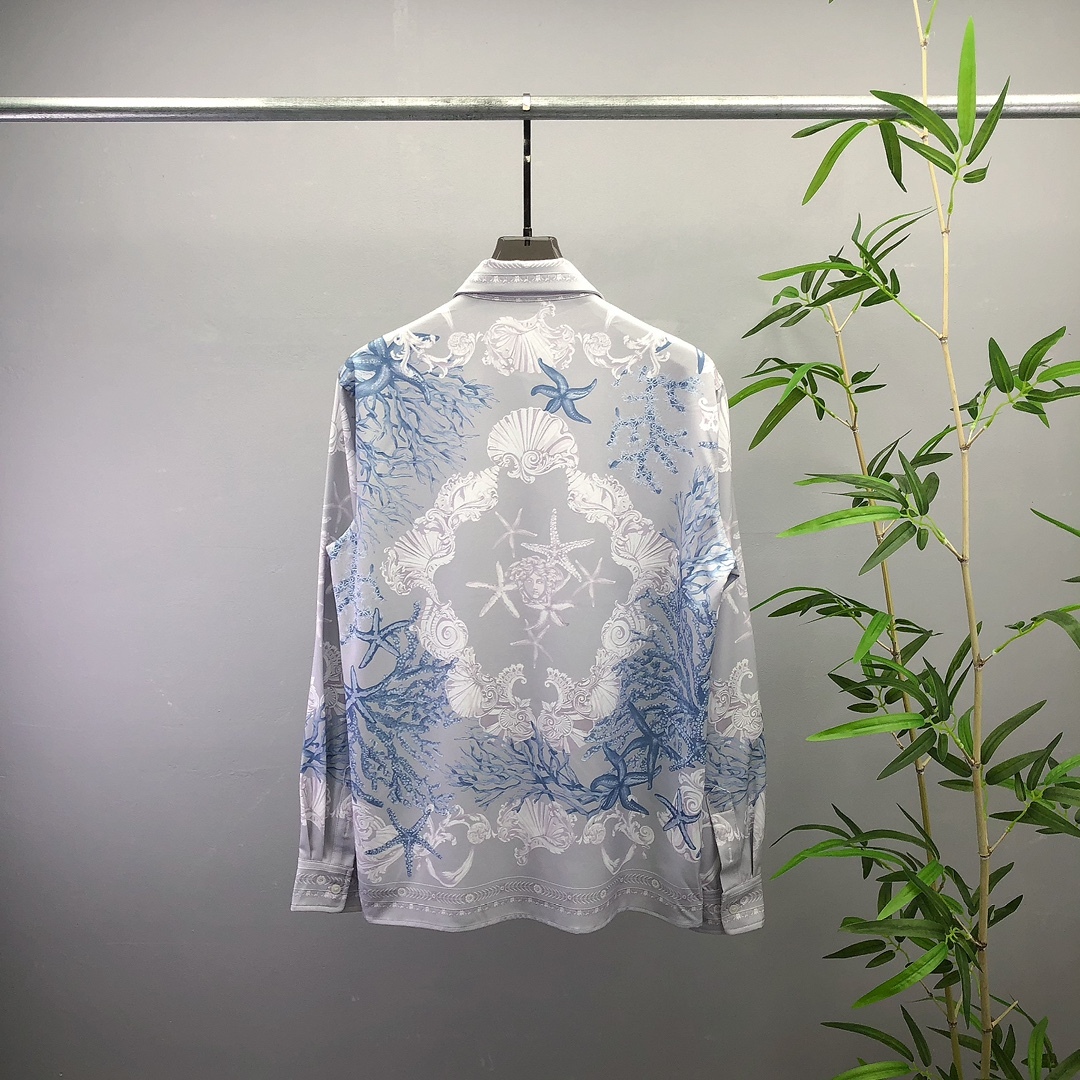 【VERSACE旗艦店】（ヴェルサーチ）長袖シャツ、ご好評に付き再入荷！