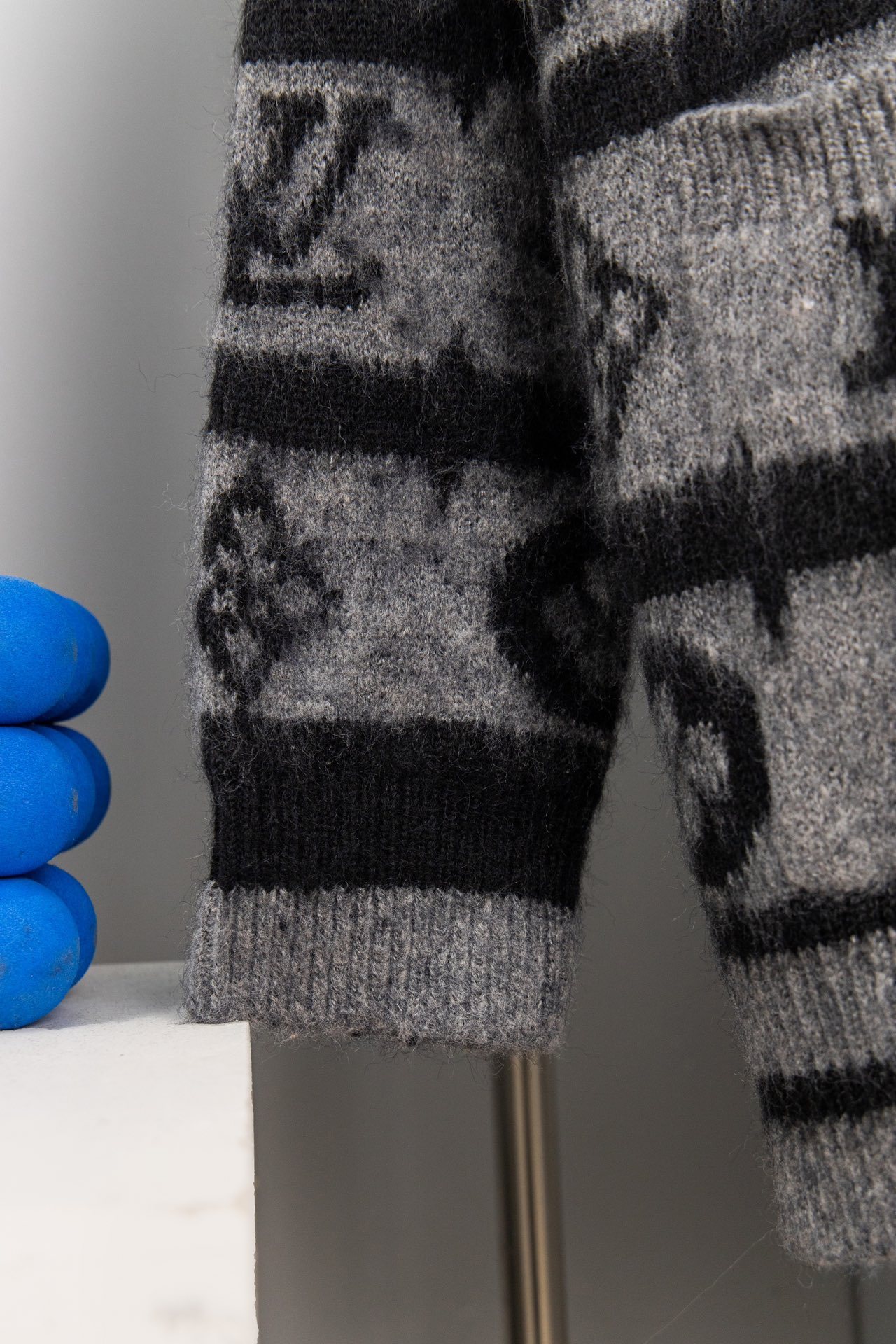 【LOUIS VUITTON旗艦店】ルイヴィトン セーター ご好評に付き再入荷！