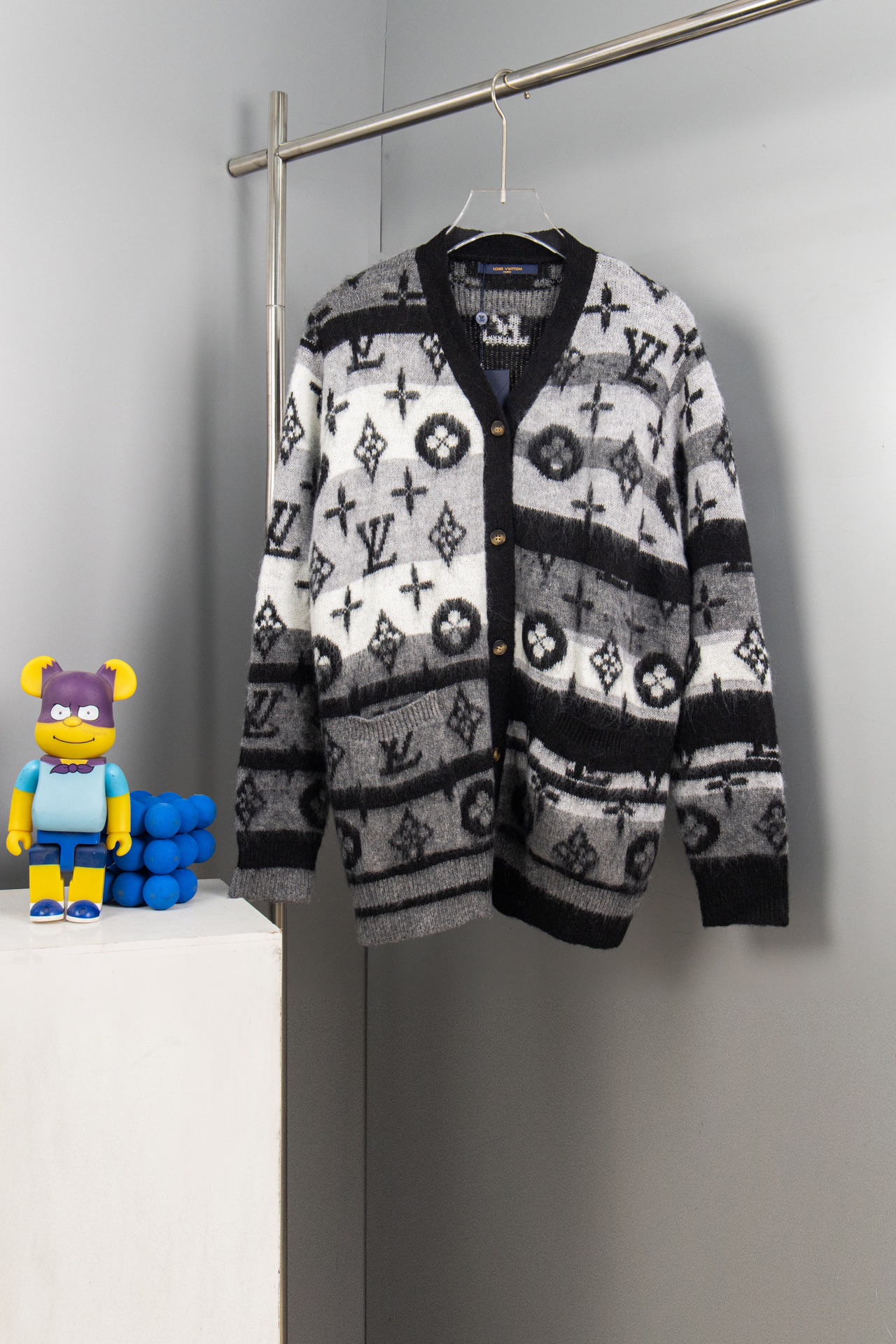 【LOUIS VUITTON旗艦店】ルイヴィトン セーター ご好評に付き再入荷！