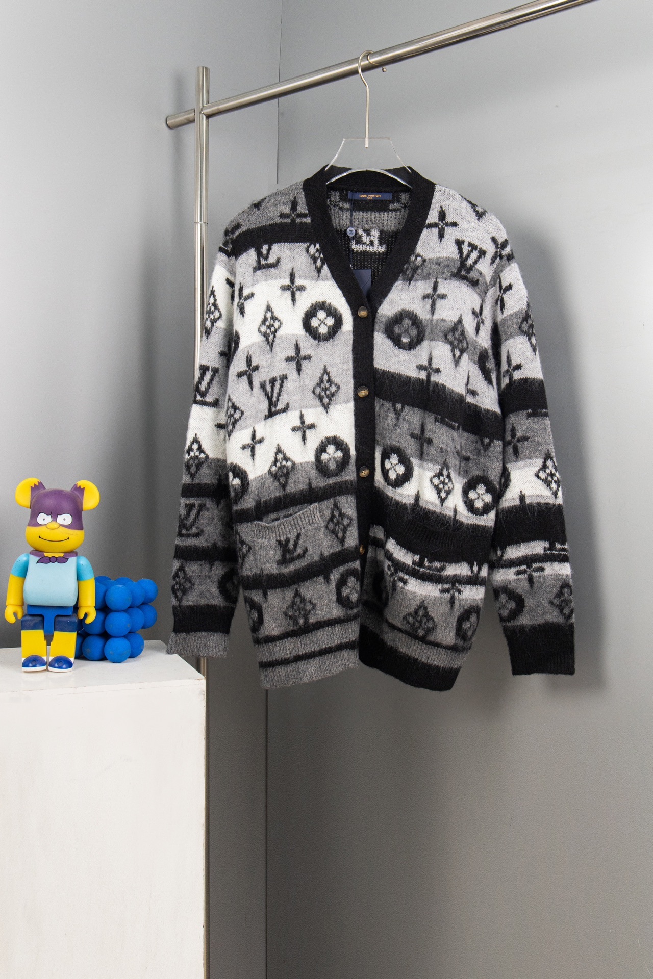 【LOUIS VUITTON旗艦店】ルイヴィトン セーター ご好評に付き再入荷！