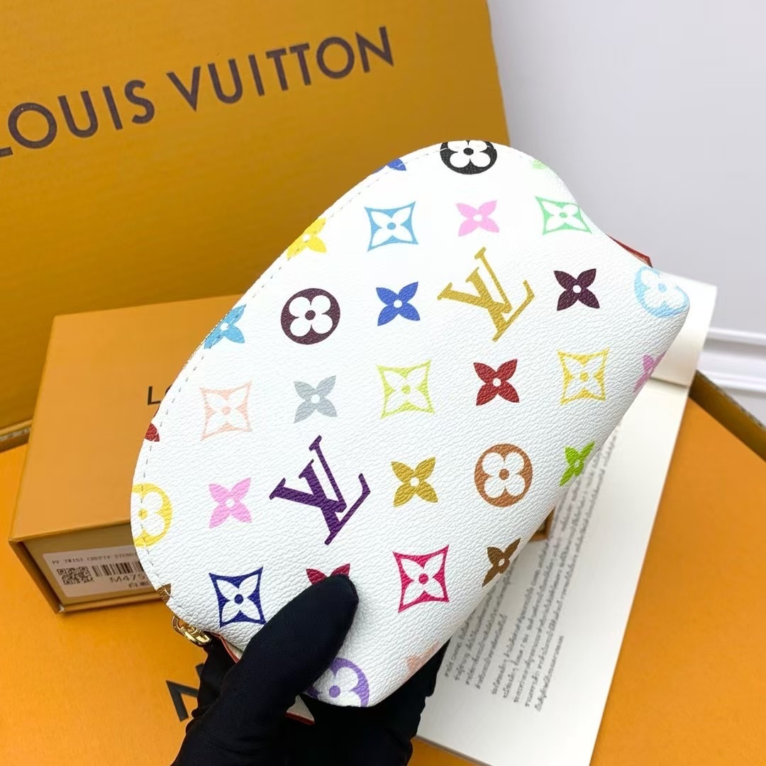 LOUIS VUITTON（ルイヴィトン）Cléa 財布 M47515