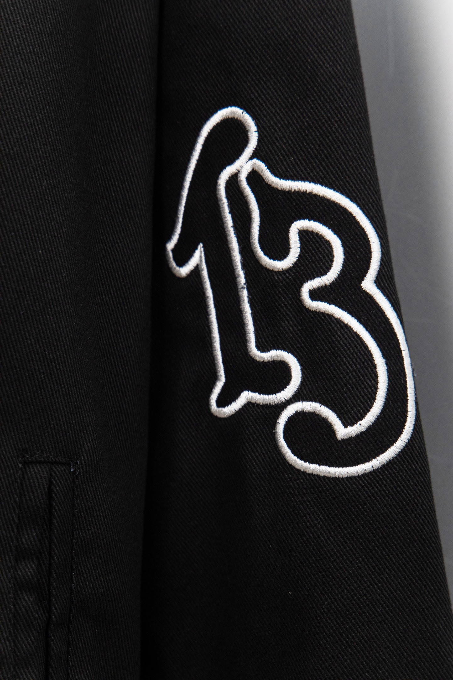 【PRADA旗艦店】プラダ ジャケット ご好評に付き再入荷！