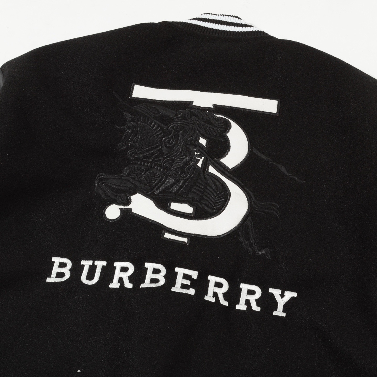 【BURBERRY旗艦店】バーバリー ジャケット 、ご好評に付き再入荷！