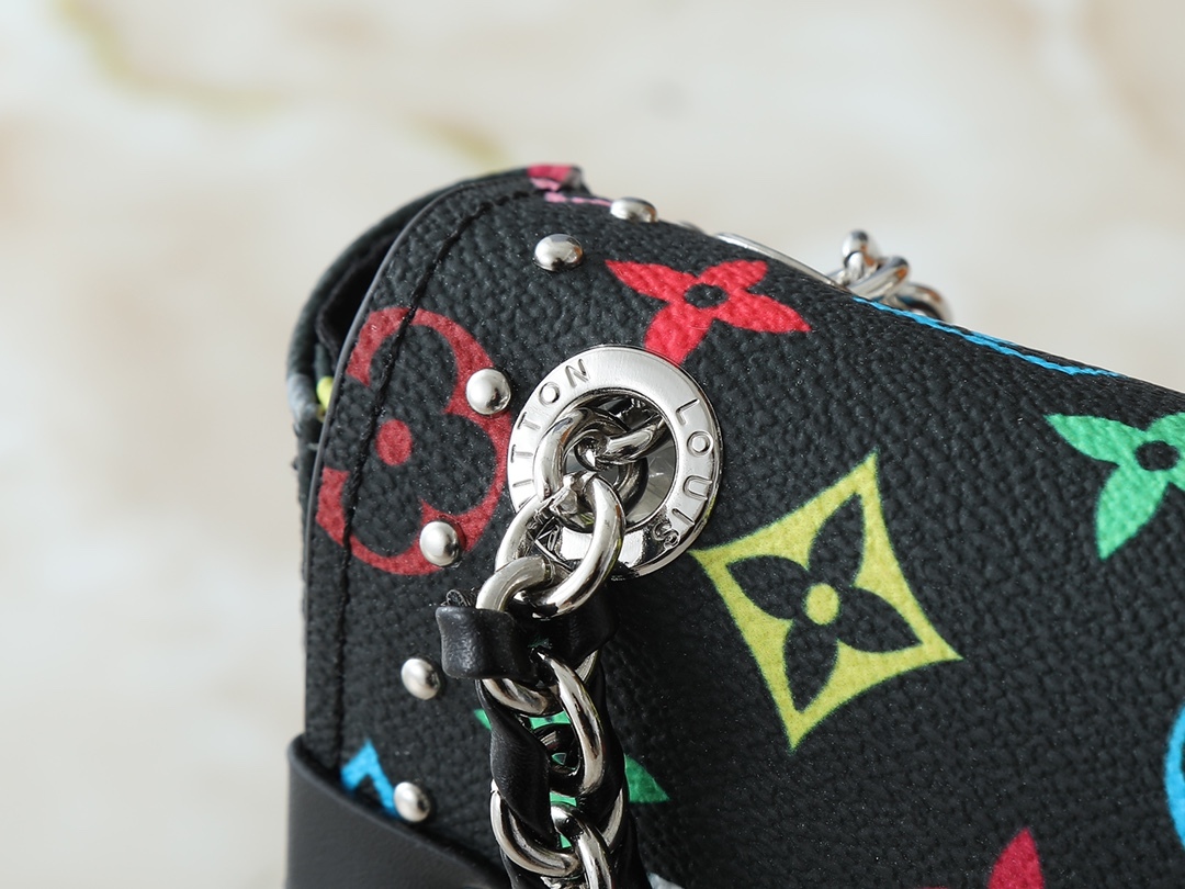 LOUIS VUITTON ルイヴィトン Trunkie M14526 ショルダーバッグ